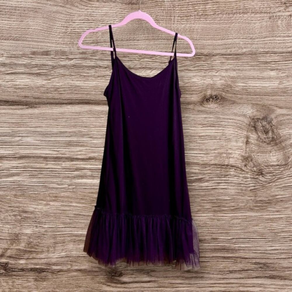 Mystree burgundy wine tank extender. Large.